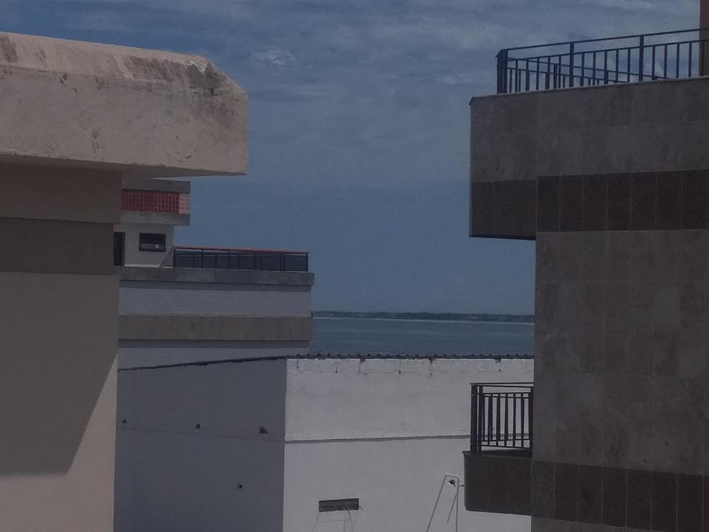  Cobertura com piscina - Cabo Frio / Praia do Forte