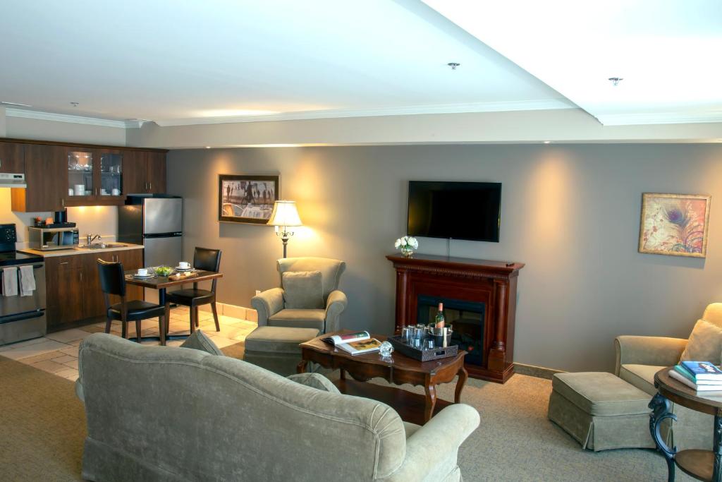 Kuchyň nebo kuchyňský kout v ubytování Hotel Brossard