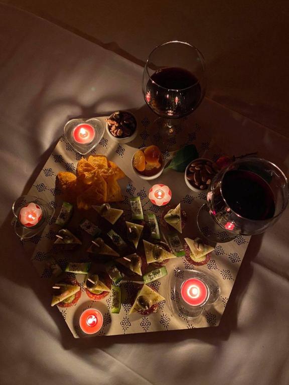 Comida en o cerca de este apartamento