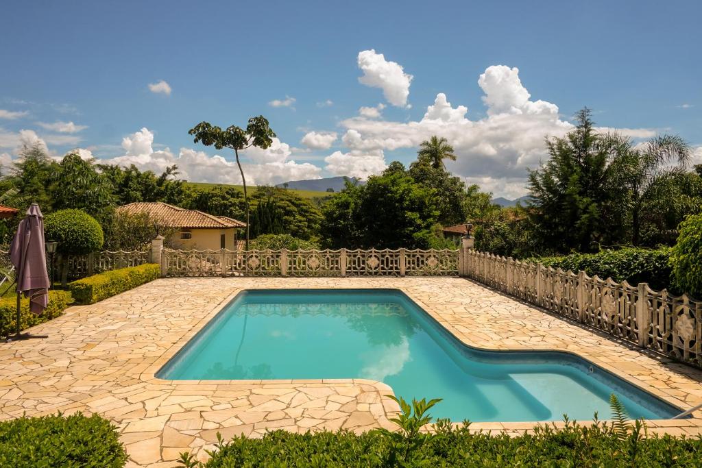 Chácara para 12 pessoas com Wi-Fi e piscina