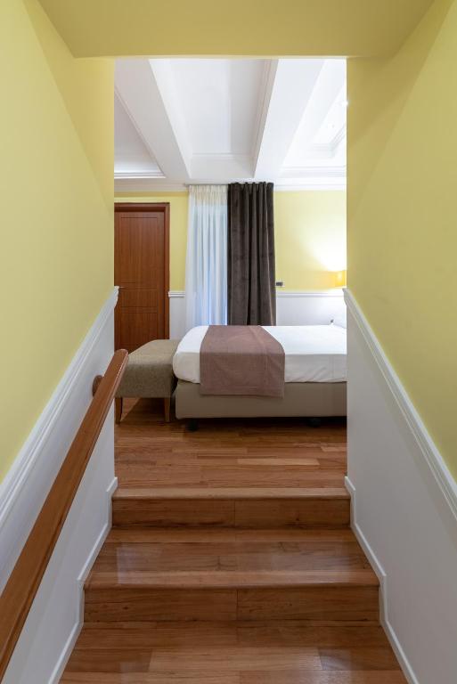 Palazzo Turchini - Resim 11