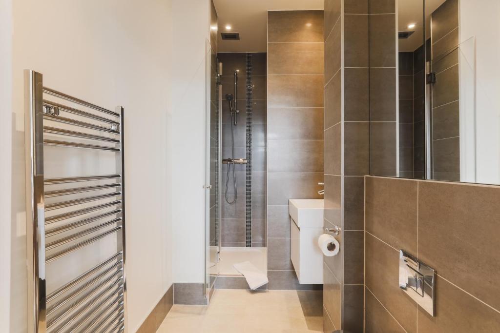 StayInn Monument - One-Bedroom Apartment