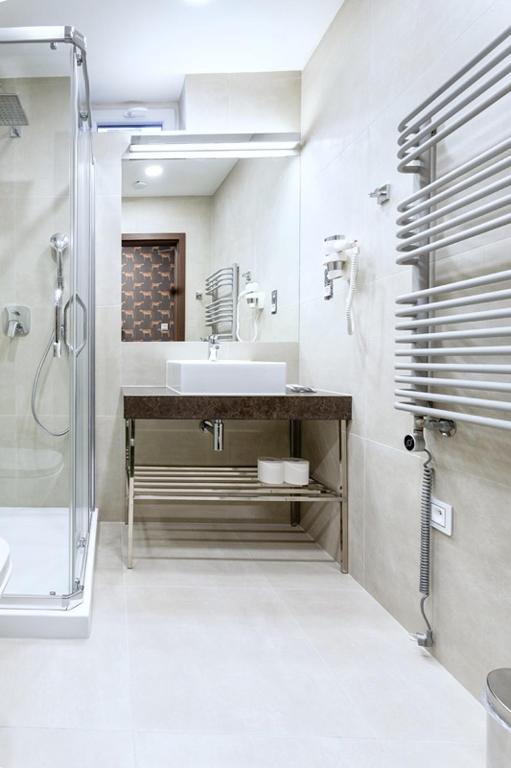 Forrest Apartments & Hostel - Resim 40