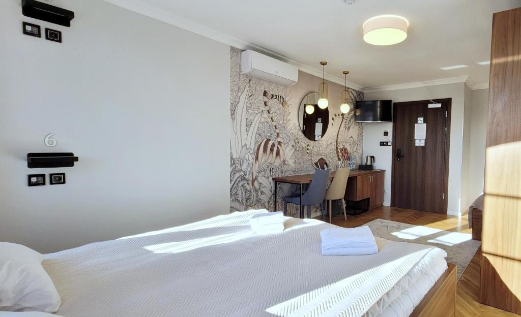 Forrest Apartments & Hostel - Resim 43