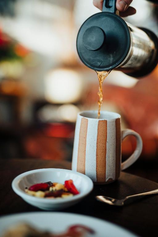 A Bear and Bison Country Inn - Resim 38