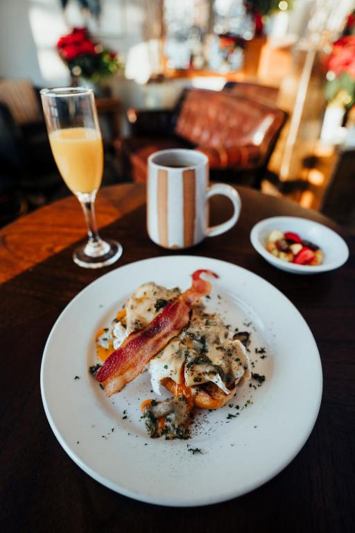 A Bear and Bison Country Inn - Resim 41