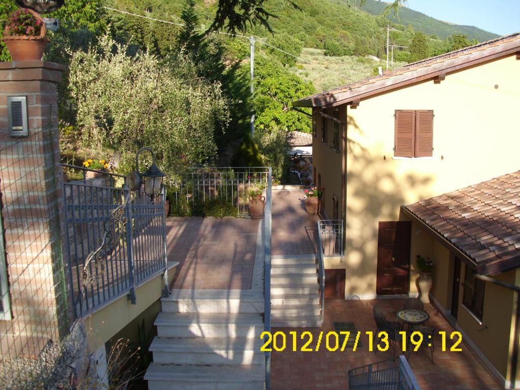 Nespecifikovaný výhled na hory nebo výhled na hory při pohledu z bed and breakfast
