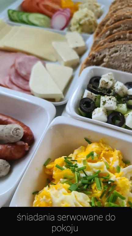 Jedlo v ubytovaní bed & breakfast alebo blízkom okolí