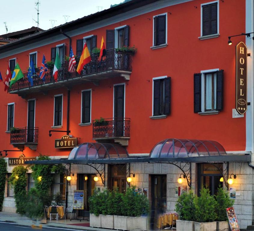 Budova, kde se hotel nachází