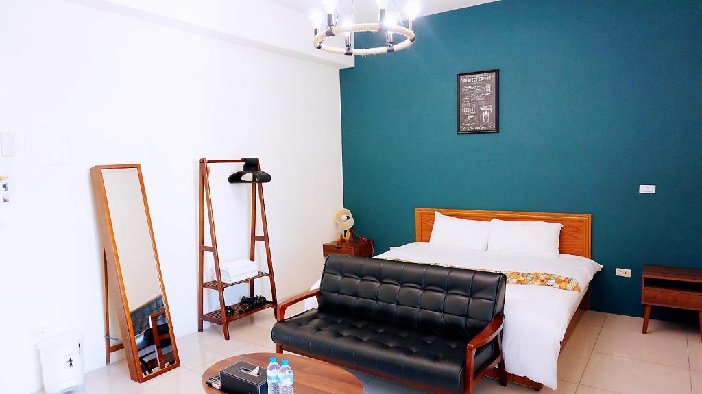 Cama o camas de una habitación en 鐵花國小民宿