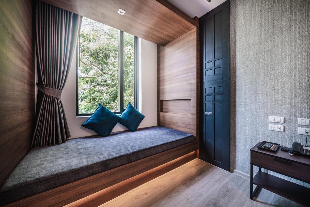 VIX Bangkok at Victory Monument - Resim 7