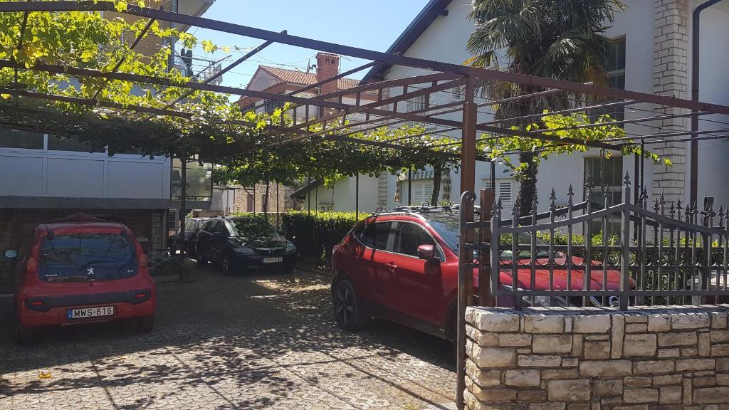 Budynek, w którym mieści się pensjonat