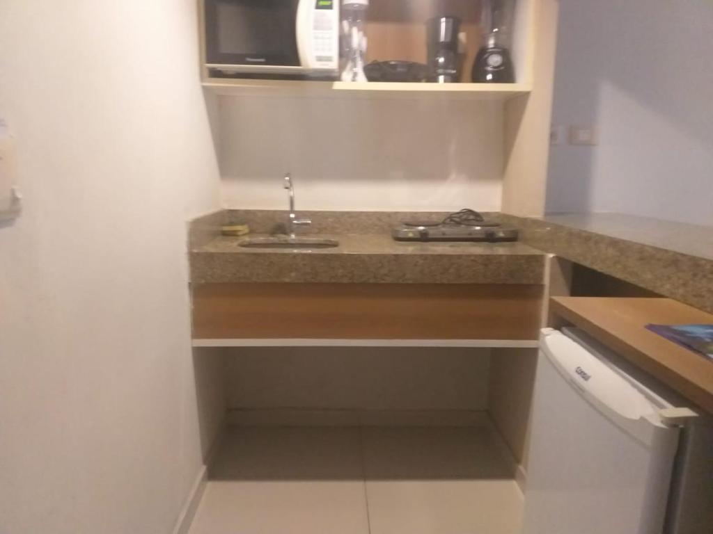  FLAT MARINAS HOTEL
