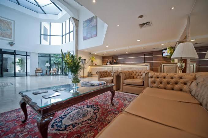  Anora Spaces - Alameda Lorena