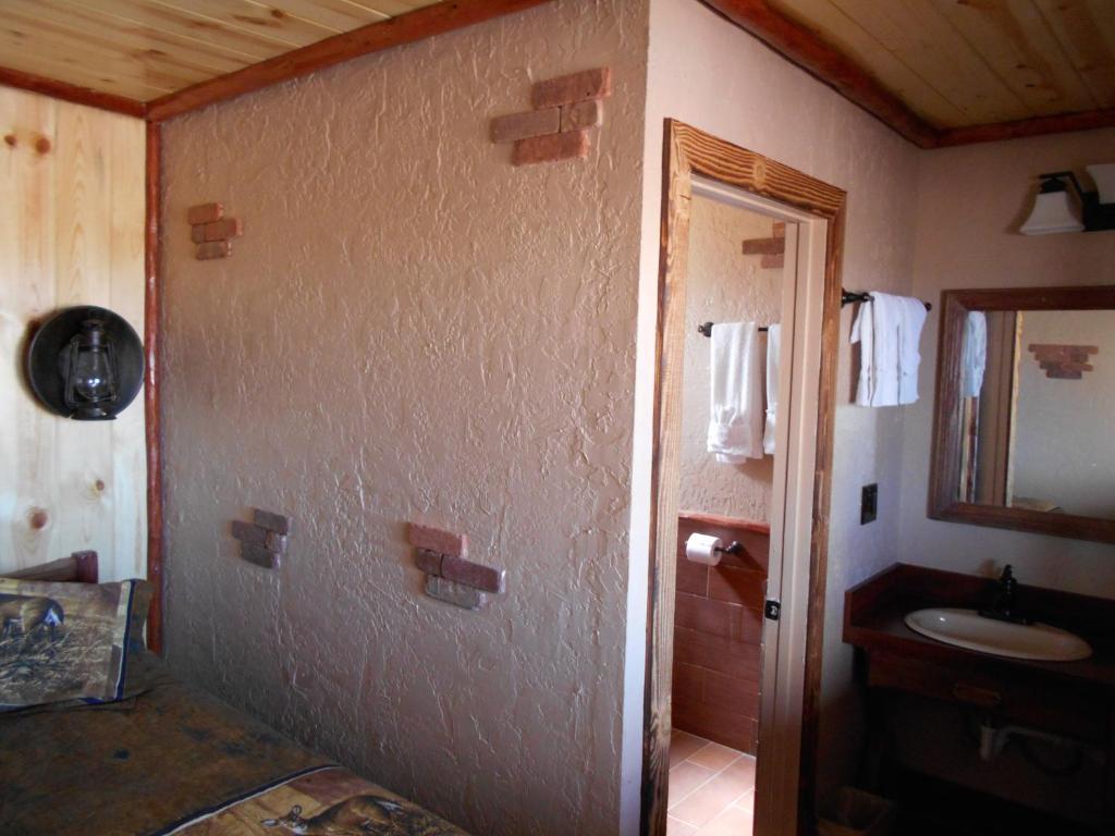 Koupelna v ubytování Grand Canyon Inn and Motel - South Rim Entrance