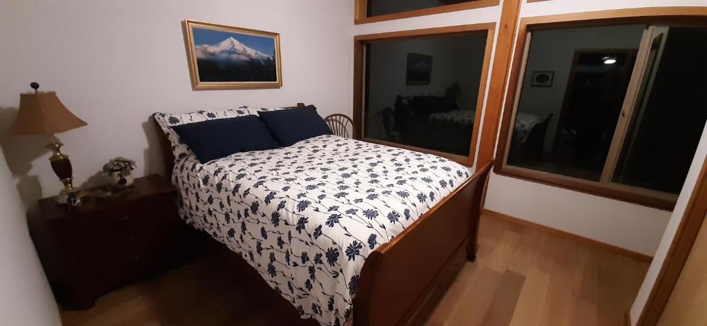 Angels Rest B&B Lavender Farm - Queen Room With Garden View