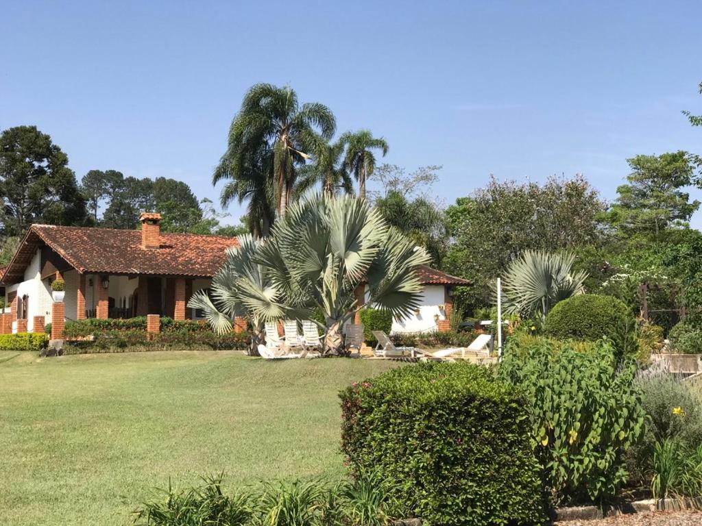  Casa de Campo / Sitio / Chacara Condominio Fechado