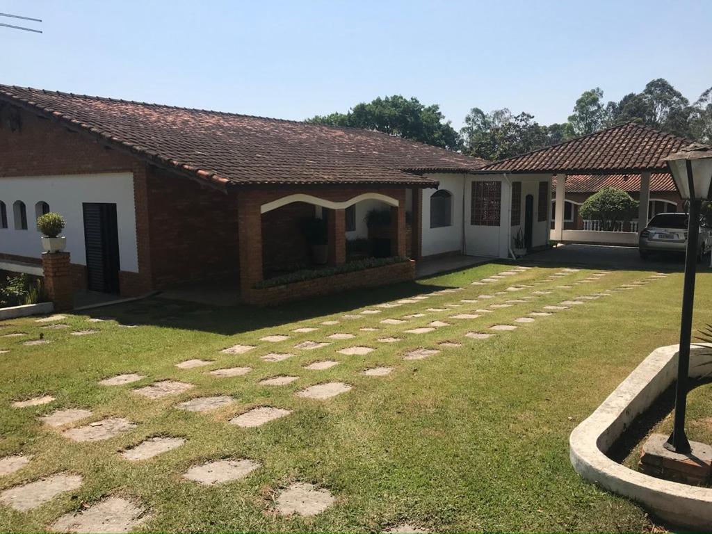  Casa de Campo / Sitio / Chacara Condominio Fechado