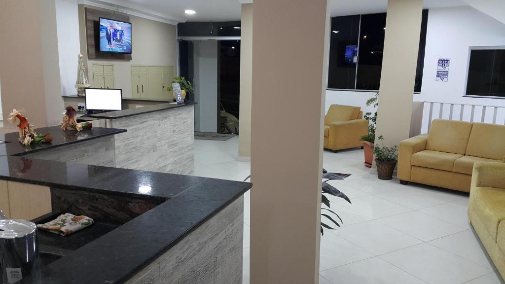  La Madre Hotel