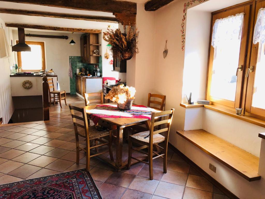 Kuchyň nebo kuchyňský kout v ubytování iRIVAS Lodge