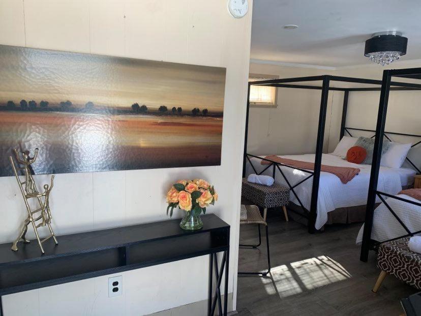 Starlight Lodge at Rockport Harbor photo
