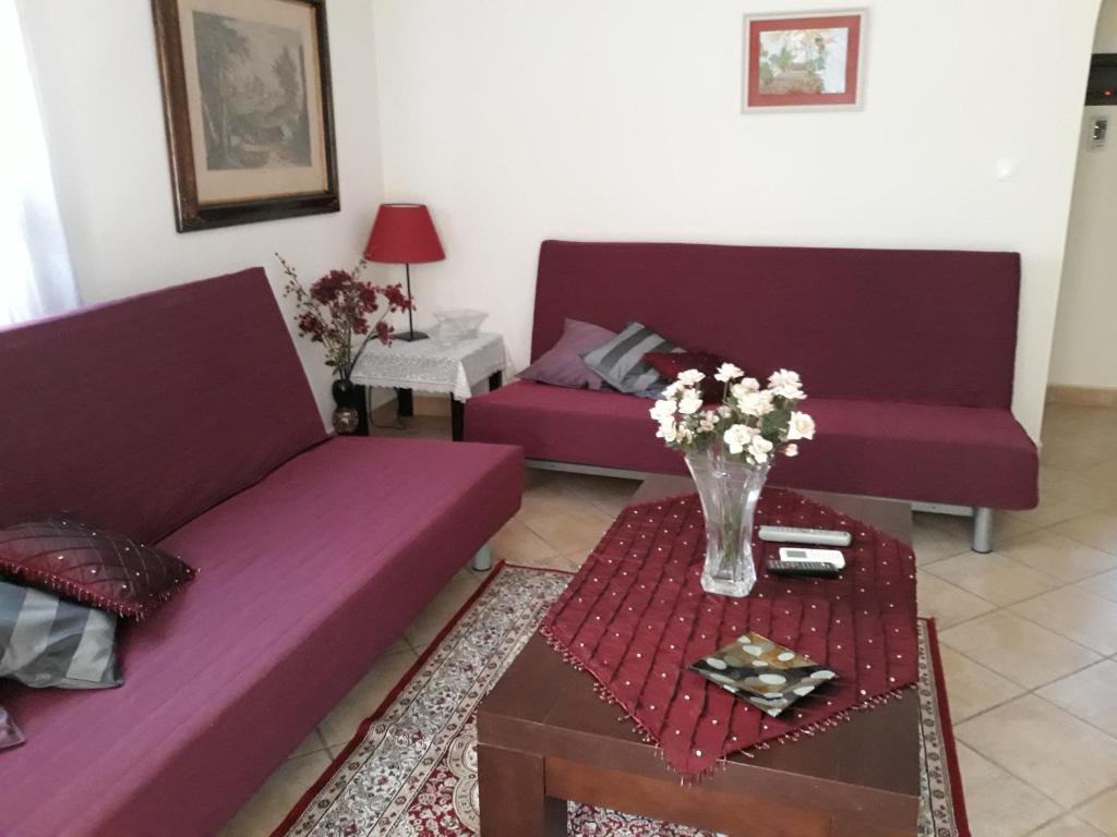 Posezení v ubytování Cosy flat in the center of Kalithea,Chalkidiki