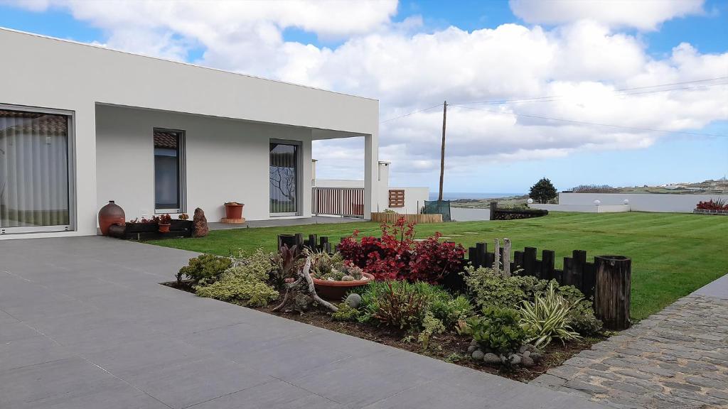 Zahrada ubytování Serenity Azores - Casa da Aldeia