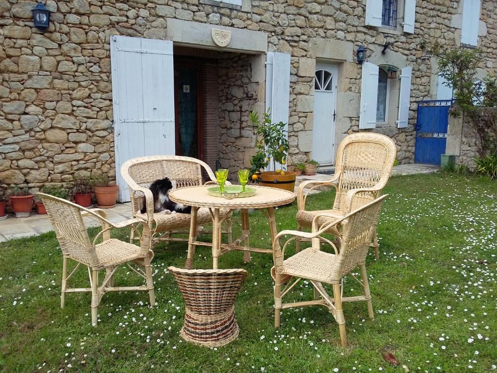 Gîte de Charme Robineau Eco-Logis Gironde - Casa De Tres Dormitorios