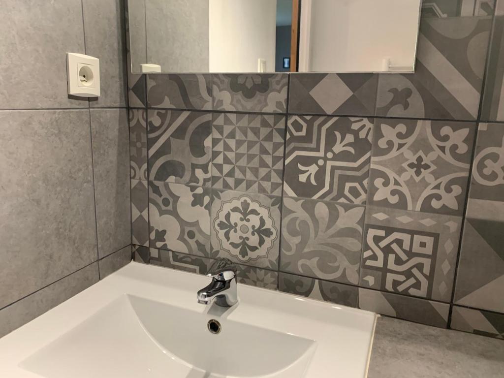 Koupelna v ubytování Hôtel U Passa Tempu