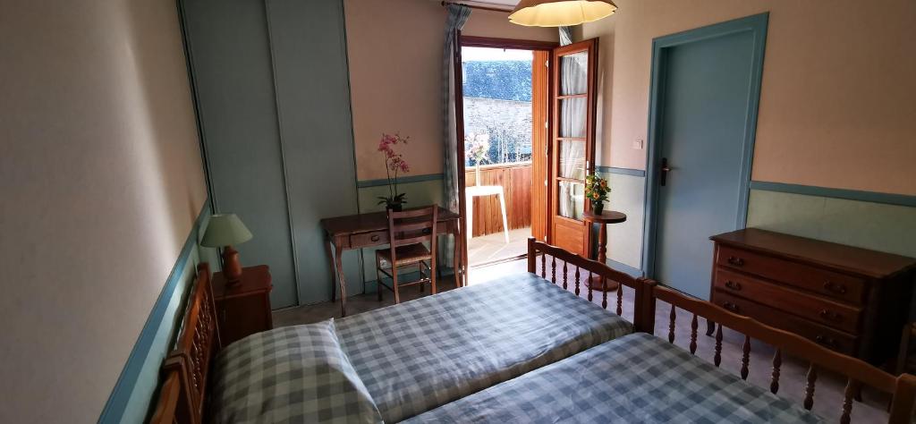 Le Fidèle - Twin Room With Terrace