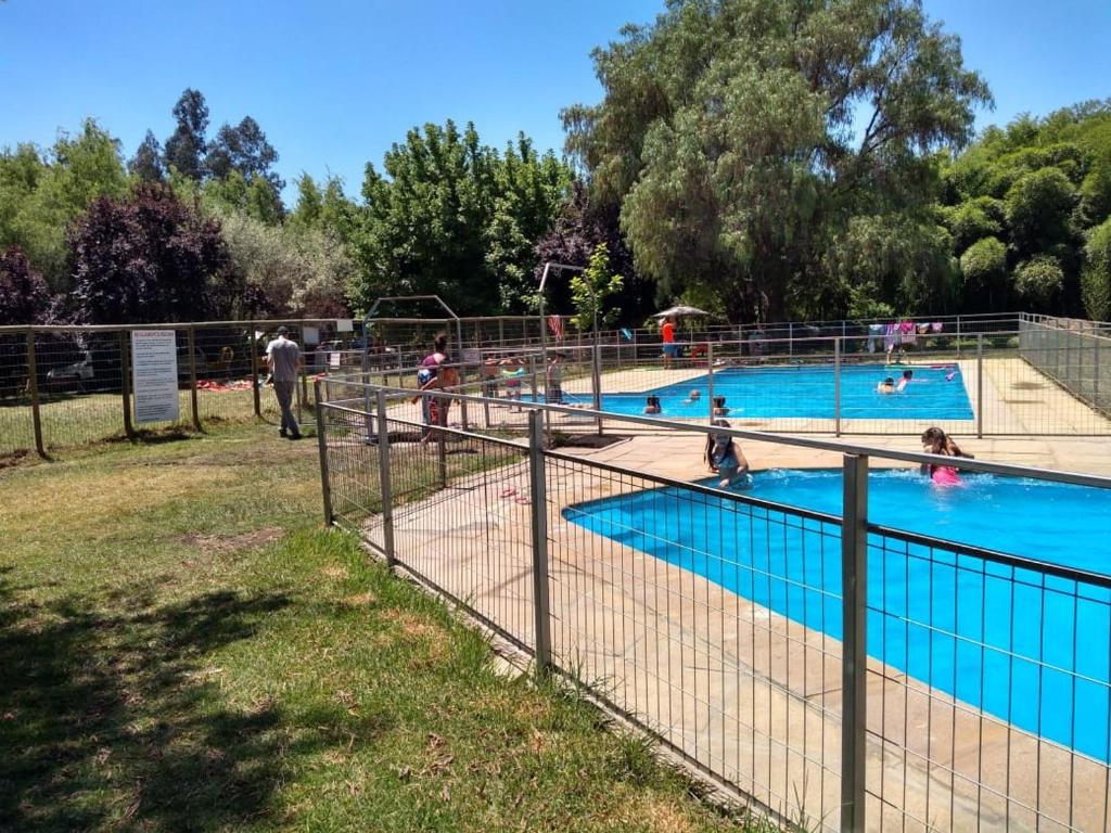 Bazén v ubytování Cabañitas Remanso del Espíritu nebo v jeho okolí