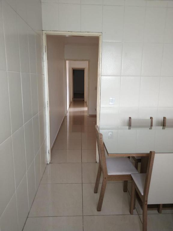  Apartamento Espaçoso Renato Maia
