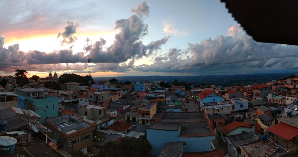  Hospedaria Recriando o Amanhã