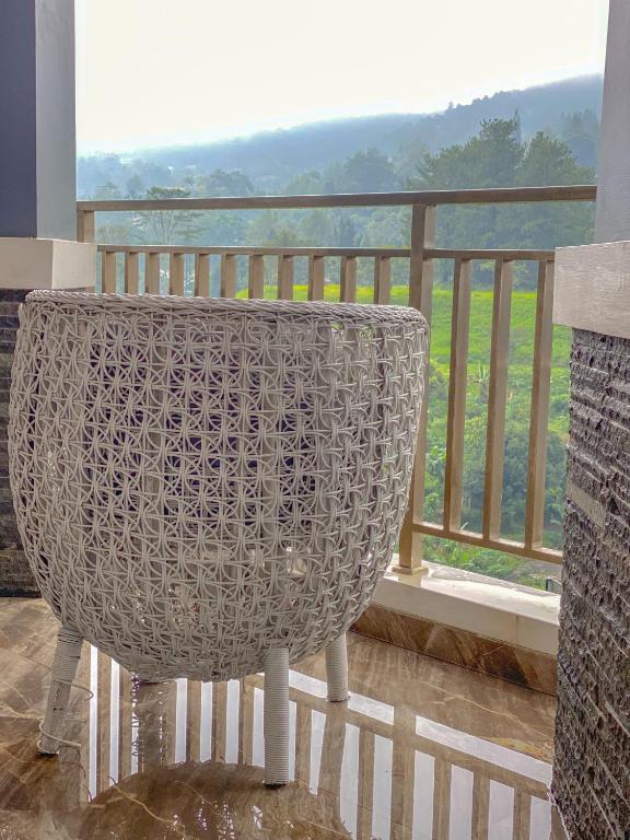 Balkón nebo terasa v ubytování Al Andalus Resort Puncak