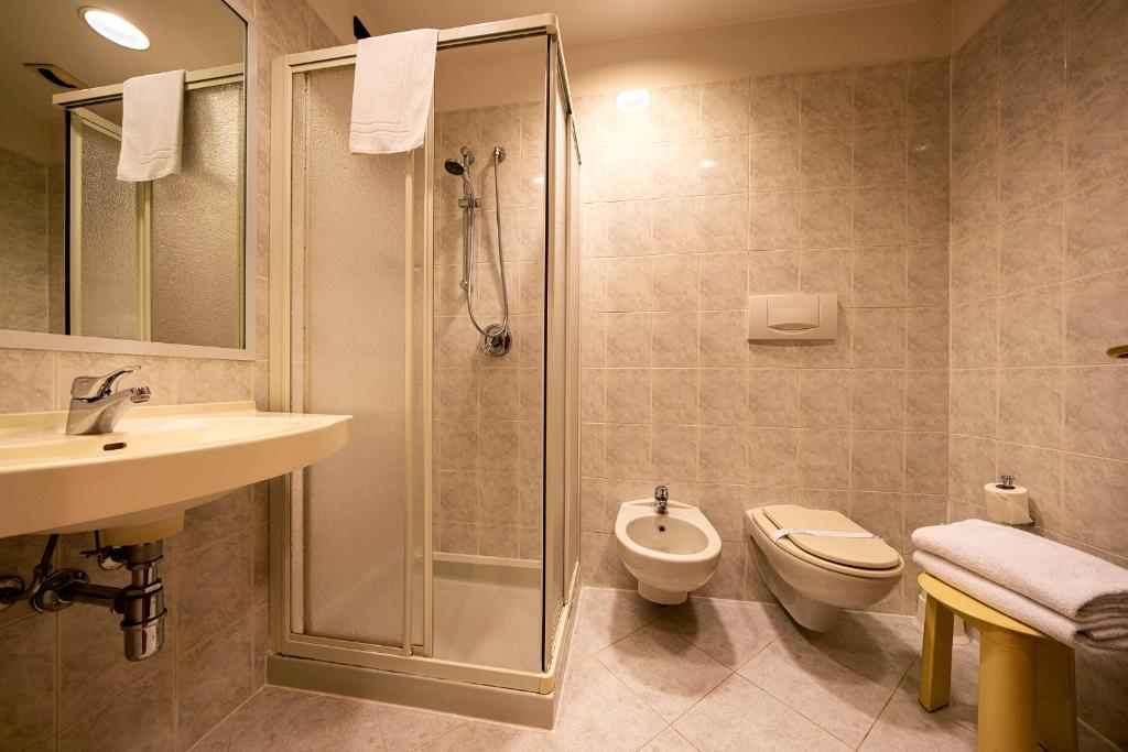 Hotel Gardenia - Resim 36