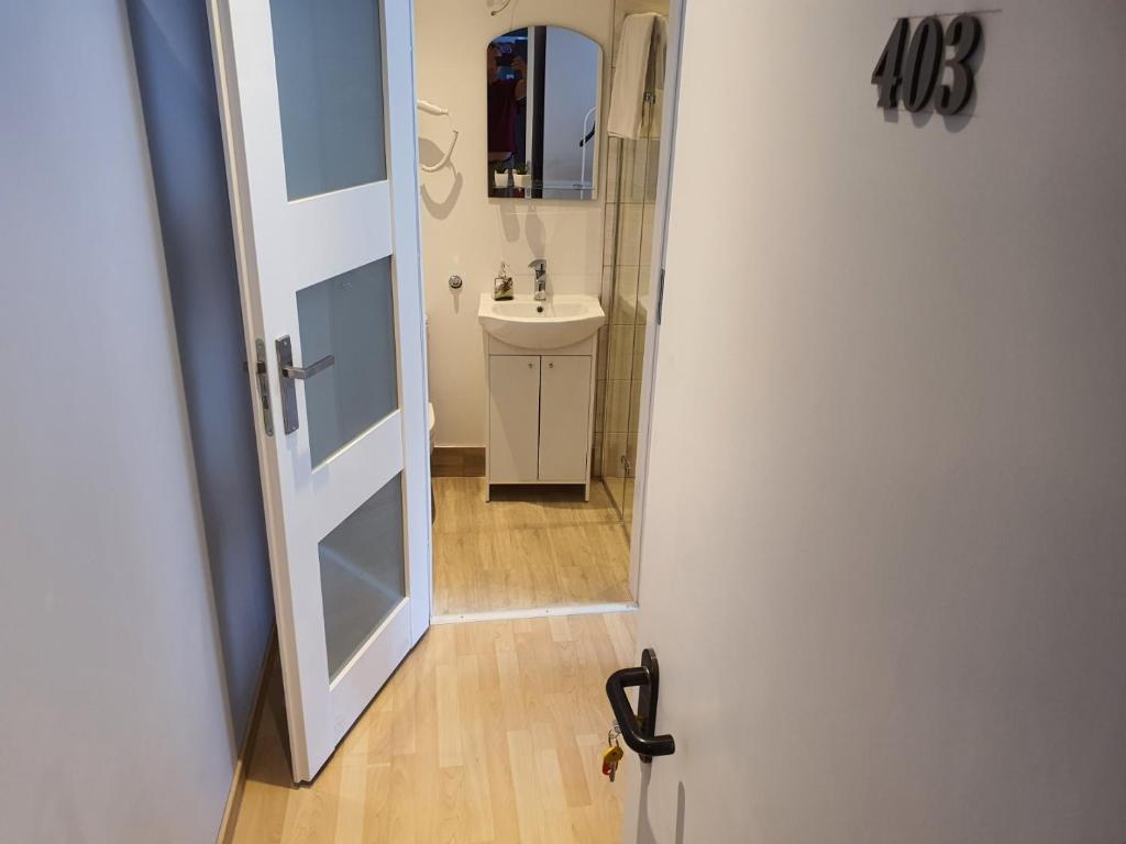 Jasna Hotelik self check-in - Resim 21