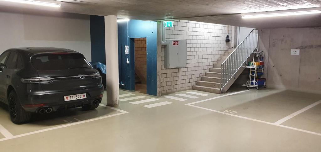 Foto sihtkohas Realp asuva majutusasutuse Realp-Andermatt 3,5 locali giardino privato In mezzo la natura, spettacolare per appassionati montanbike, pesca ecc In inverno fai sci di fondo dal giardino e con il treno davanti a casa si raggiunge in 5min il comprensorio scistico di Andermatt galeriist