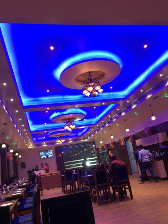 Restoran atau tempat lain untuk makan di Hotel Laxmi Vilas Palace