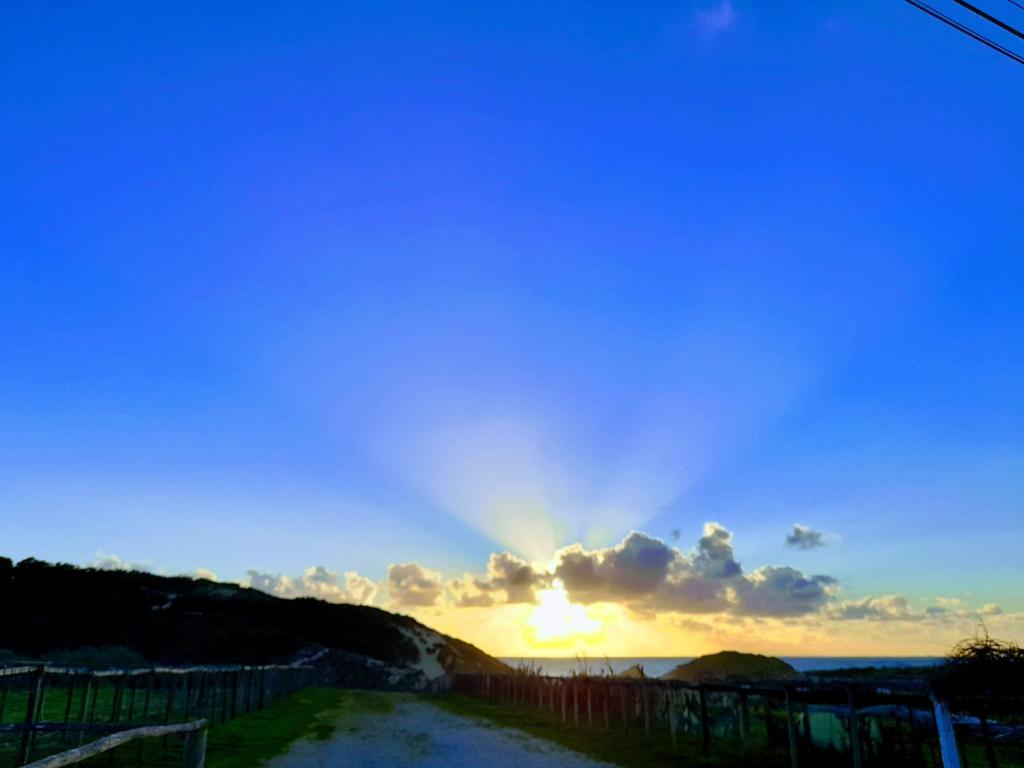 Sublime Sun & Van - By Meco Stays, Alfarim (updated prices 2025)