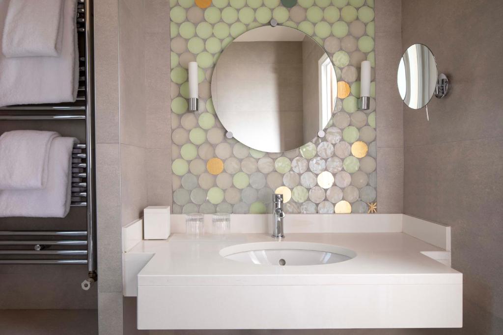 Hôtel Aiglon - Resim 20