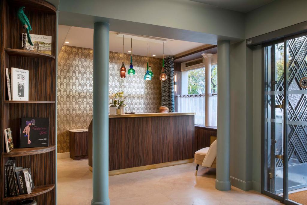 Hôtel Aiglon - Resim 9