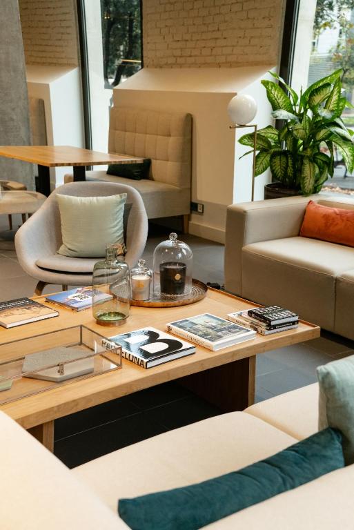 Occidental Diagonal 414 - Resim 23