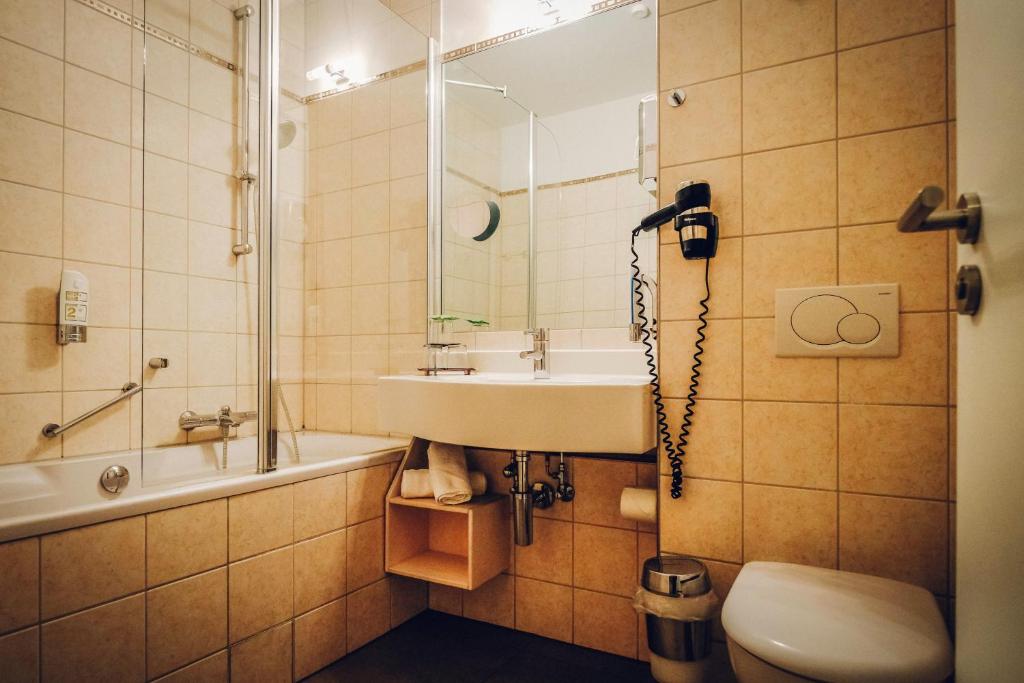 Koupelna v ubytování Hotel Europa