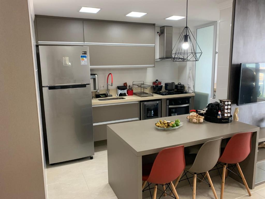 Apartamento alto padrão com lazer completo