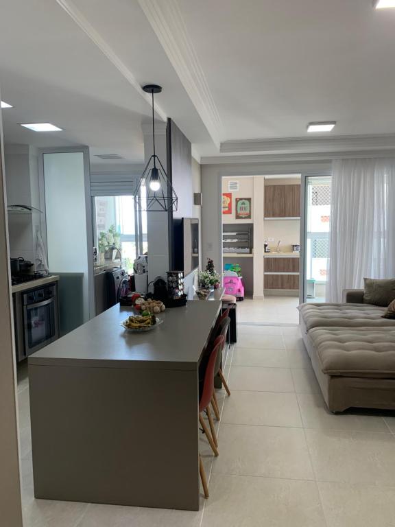  Apartamento alto padrão com lazer completo