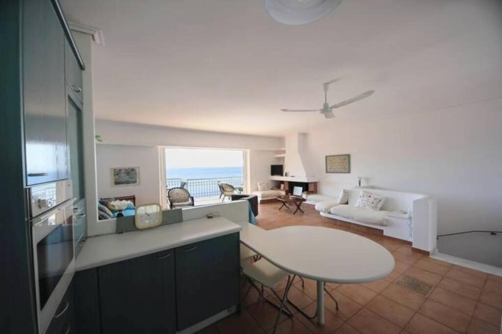 Kép EVILION SEA SIDE MAISONETTE szállásáról Ambelón városában a galériában