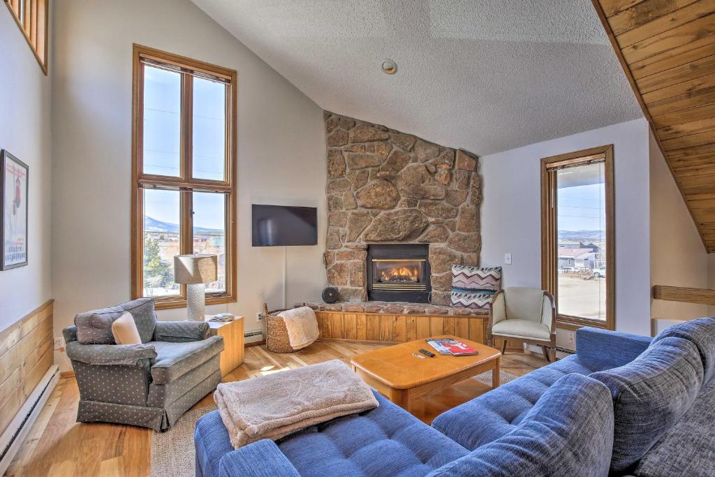 Gallery image of Modern Condo with Balcony and BBQ, 6 Mi to Winter Park in Fraser