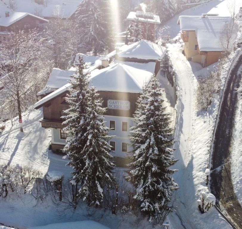 Gasthof Scherer during the winter
