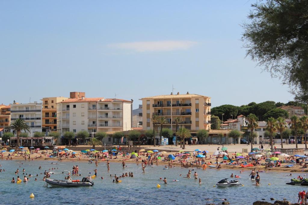 Fotografie z fotogalerie ubytování Palomar v destinaci L'Escala