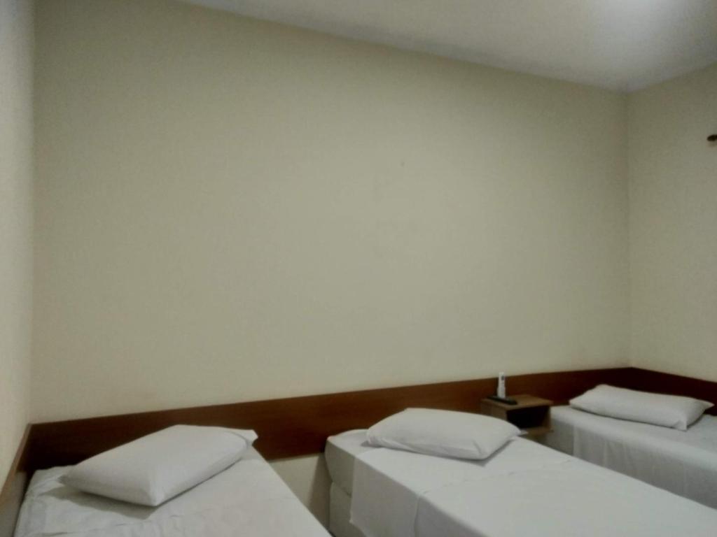  Lelis Hotel